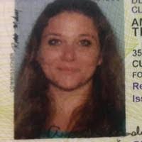 Amanda Threadgill's Instagram, Twitter & Facebook