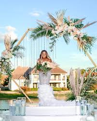 Want an unusual wedding theme that suits you and your partner but hasn't been done to death? Glamorous Backyard Wedding Decor By Royal Luxury Events Houston Wedding Blog