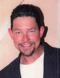 Paul Roche's Instagram, Twitter & Facebook