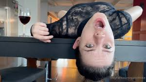 Qu1nnf1n1t3 fucks herself on the table, dirty talk, joi - CamWhores