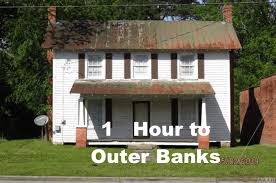 Outer Banks Cheapie In 2020 Old Houses Fixer Upper Outer Banks