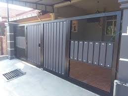 Grill dipasang di tingkap atau bahkan juga sebagai pelapis depan pintu rumah. Gate Hitam Kuantan Grill Pakar Grill Rumah Anda Facebook