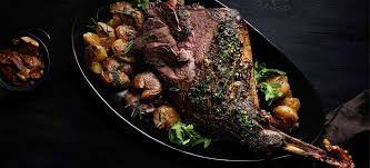 Rezept Tipp Rehkeule Im Ganzen Gebraten Mit Steinpilzen Und Rosmarinkartoffeln Falstaff