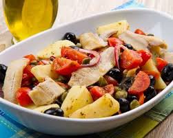 Salade De Maquereaux Aux Pommes De Terre Tomate Capres Et Olives Recette Maquereau Salade Grecque Et Recette Salade