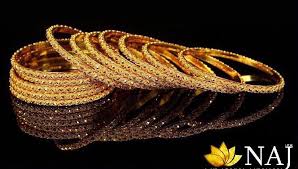 Traditional Collection Are You Looking For Bangles Here Are Traditionally Designed Kolkata Make Ba Gold Bangles Design Gold Bangles Indian Tanishq Jewellery