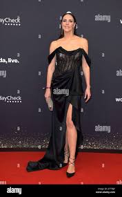 Esther Sedlaczek bei der 75. Bambi-Verleihung 2023 in der Bavaria  Filmstadt. München, 16.11.2023 Stock Photo - Alamy