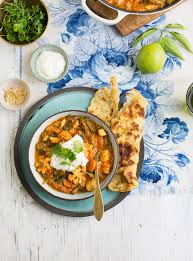 I also happened to have all of the ingredients on hand. My Healthier Veggie Loaded Butter Chicken Curry Recipe Drizzle And Dip