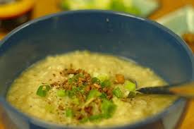 Lugaw is a filipino rice porridge typically eaten for breakfast and during rainy days. Rerg9gftwdnldm