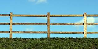How much does a split rail fence cost per foot? Wood Split Rail Fence Costs 2021 Costimates Com