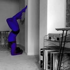 Garudasana In Sirsasana I Headstand With Eagle Legs The Color Blue Yoga Pose Poses Blue Color Yoga Poses