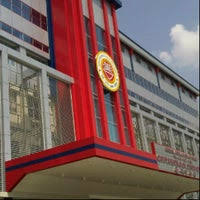 Sebentar lagi ya tante, kataku meminta , dan dia mengangguk mengerti. å´‡æ–‡ä¸‰è¯­é™„å±ž Sekolah Nasional Plus Cinta Budaya Sekolah Swasta Di Medan