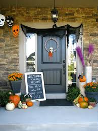 Without a doubt, halloween is our favorite time of year here at cricut—a time to dream up fun costumes and create festive homemade décor. 13 Halloween Porch Ideas Lolly Jane