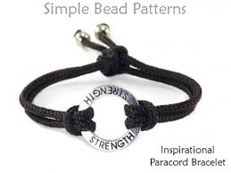 Paracord bracelet patterns can sometimes be boring, but this king cobra bracelet is very cool! Instructions For Inspirational Paracord Bracelet With A Slide Knot