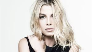 Non mi ritengo ne un musicista ne un cantante,amo suonare la. Fortuna Accordi Emma Marrone Suonatu Testi Accordi Chitarra