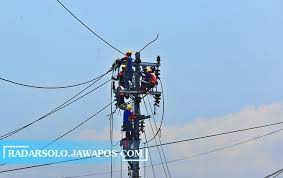 Akibatnya, belasan rumah warga dan area pesawahan, serta jalan dusun setempat tergenang luapan air. Gangguan Listrik Wilayah Bojonegoro Gangguan Listrik Wilayah Bojonegoro Pln Area Bojonegoro Kontak Aduan Listrik Pln Wilayah Penambahan Wilayah Kuasa Pertambangan Pn Marcelle Thomas