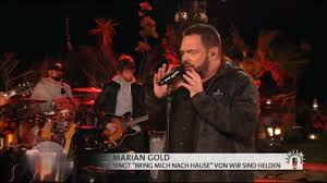 Ich brauch' ein'n freund mit weiten armen / ich brauch' einen freund, der kein erbarmen kennt / der mich zu boden ringt, ich tob' und rase / ein tuch mit äther über. Marian Gold Bring Mich Nach Hause 2018 Video Dailymotion