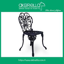 Kolsuz Sarmasik Desenli Bahceler Icin Tercih Edilen Siyah Kolsuz Metal Aluminyum Dokum Sandalye Bu Benzeri Daha Cok Urun Modeli Akbrella Sandalye Urunler Metal
