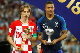 There are thirty fifa 19 formations for ultimate team. Fifa World Cup 2018 Luka Modric Wins Golden Ball Mbappe Young Player Award