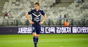 La lazio sta spingendo per il mediano croato toma basic dal bordeaux. Lazioland On Twitter Lsn Report Lazio Amp Napoli Are Closely Battling It Out For Toma Basic With The Player Favouring A Move To Rome But Napoli Having The Stronger Financial Proposal To