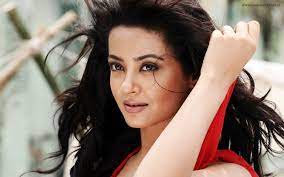 Tiger zinda hai حكاية فيلم يكشف سبب تفجير الإرهابيين للكنائس زواج الفنانة سورفين تشاولا سراً نجوم بوليوود في حفل استقبال أنوشكا شارما بريانكا تبحث عن عريس. Surveen Chawla Ø§Ù„Ø®Ù„ÙÙŠØ© ØªØ­Ù…ÙŠÙ„ Ø¥Ù„Ù‰ Ù‡Ø§ØªÙÙƒ Ø§Ù„Ù†Ù‚Ø§Ù„ Ù…Ù† Phoneky