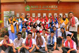 Pengalaman Bersekolah Di Man 4 Jakarta