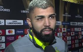 Gabigol fala de tranquilidade pré-decisão e não se abala com chances  perdidas: "Importante é criar"