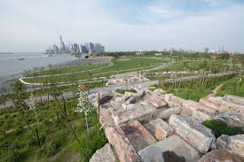 Neugestaltung Von Governors Island Steinbrocken Aus Der Ehemaligen Ufermauer Als Abkurzung Zum Gipfel Des Outlook Hills Stone Ideas Com