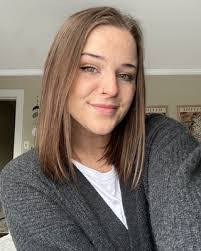 Madison Getz's Instagram, Twitter & Facebook