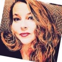 Sonja Lake's Instagram, Twitter & Facebook