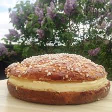 La Creme De La Creme De St Tropez Line Of The Valley Meilleur Recette Recette Calisson