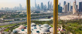 Se estima que emiratos cuenta con la quinta reserva más grande de hidrocarburos del mundo, aunque estos se distribuyen de forma desigual. Pacote De Viagem Emirados Arabes Multidestinos