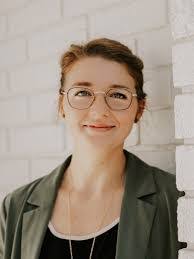 Jessica Flaherty's Instagram, Twitter & Facebook