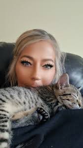 Cat with unique physical features