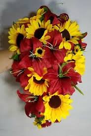 We can, however, guarantee that you will receive your chosen colour and an arrangement of gorgeous seasonal blooms made in our natural country garden style. Red Tiger Lily Sunflower Bridal Wedding Bouquet Boutonniere Ebay