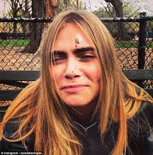 At Least It S Good Luck The Moment A Bird Pooped On Cara Delevingne S Head As She Shares Her Horrified Face On Instagram In 2020 Cara Delevingne Cara Delevingne Style Long Hair Models