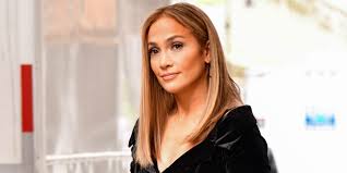 As for the ring ben affleck presented to lopez in 2002? Is Jennifer Lopez Not Wearing Her Engagement Ring Really A Big Deal Cinemablend