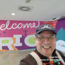 Born in Peru, I've spent my entire adult life in the USA 😁. I got divorced  over 20 years ago and never remarried. At the time of the divorce, my three  kids