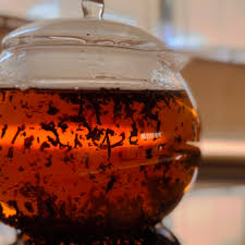 紅茶の”ジャンピング”とは？ ｜ 【神戸紅茶コラムサイト】1925年の老舗紅茶メーカーによる紅茶の雑学