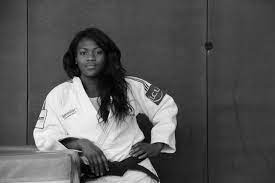 En raflant son cinquième titre de championne du monde, la judokate entre au panthéon des sportifs français. Clarisse Agbegnenou 5 Infos Pour Briller En Kimono Ablock