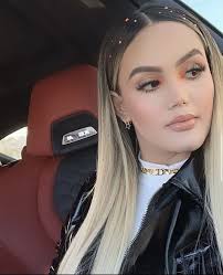 Leonor Arroyo (leonorarroyoelam)