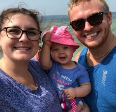 Marissa Owen and Mitchell Poniatowski 's Wedding Website