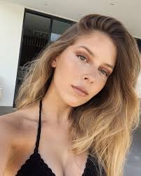 Follow sara carreira and others on soundcloud. Sara Carreira