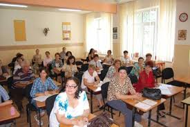 Exemplu, noţiunea de fonction publique (funcţia publică) în franţa este explicată. Profesorii Din Scoli Si Licee Sunt IngroziÅ£i Nu Sunt De Acord SÄƒ Fie FuncÅ£ionari Publici