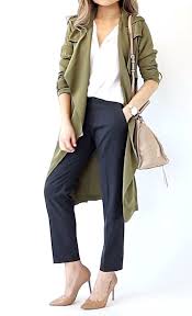 Trench Coat Outfit For Business Casual Look In 1 Month Of Work Outfit Ideas Professional W Trendy Business Casual Classy Outfits For Women Work Outfits Women