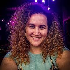 Rachael Manning's Instagram, Twitter & Facebook