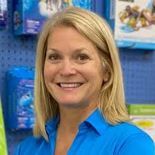 Nancy Knickerbocker's Instagram, Twitter & Facebook