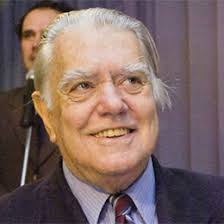 Exalumnos Destacados