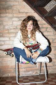 Her birth sign is libra and her life path number is 7. Karen Jonz Facebook