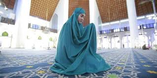 Untuk tambahan agar doa mustajab dan diijabah oleh allah, maka bacalah doa nabi yunus (dzun nuun) diperut ikan paus, sebab mempunyai. Tata Cara Sholat Hajat Yang Benar Beserta Manfaatnya Dalam Kehidupan Sehari Hari Merdeka Com