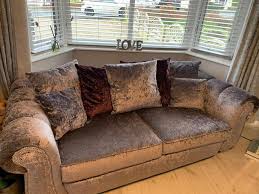 Luxury jackson chesterfield 3 2 1 crushed velvet sofa suite grey cuddle chair furniture dorado corner sofa sectional 3 seater. Crushed Velvet Sofa 3 Amp 2 Kingswinford Sandwell